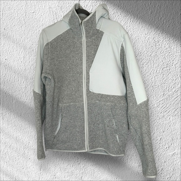 Lululemon Tundra Trek Wool Full Zip Hooded Sweater Jacket Sherpa Medium Gorpcore - Picture 1 of 16